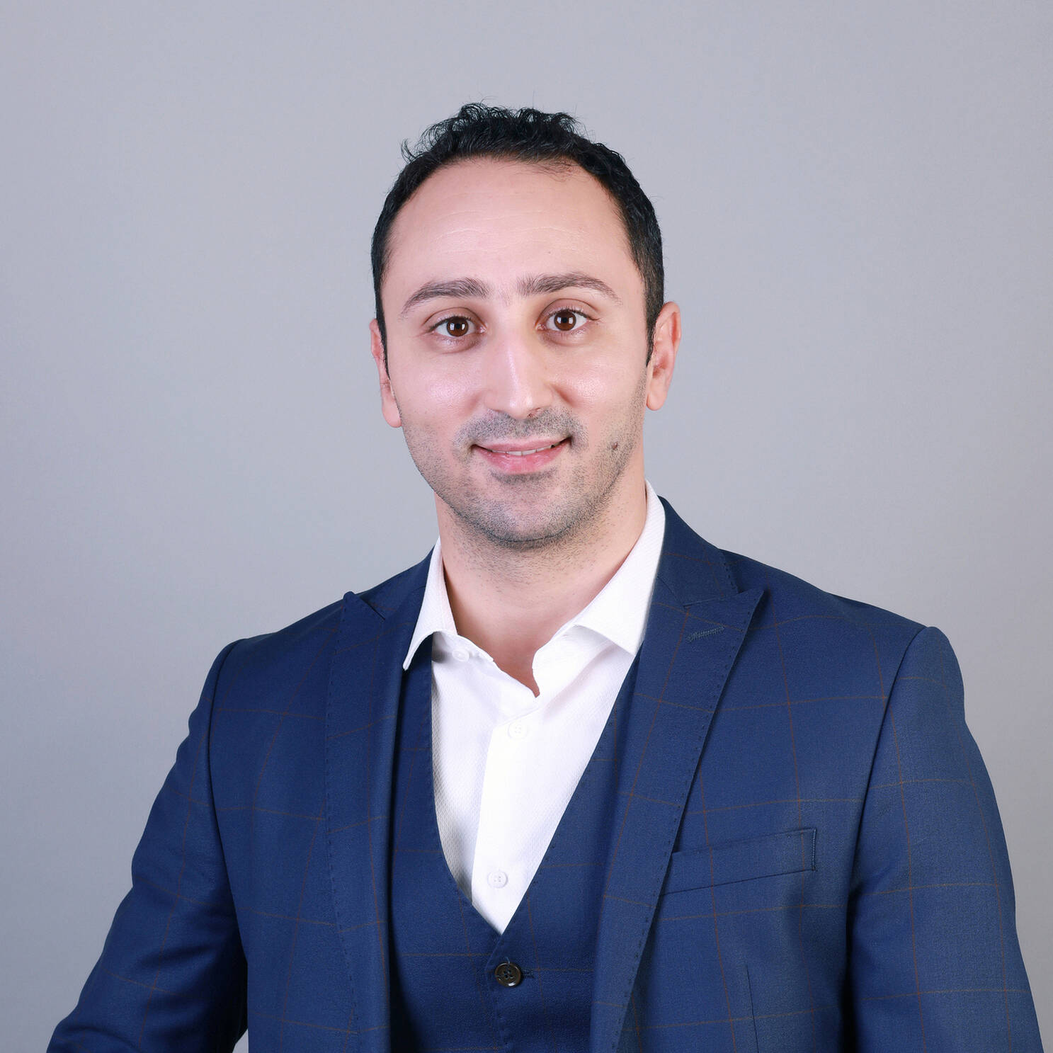 Houcem  - Senior Cloud Security Architect And Instructor
