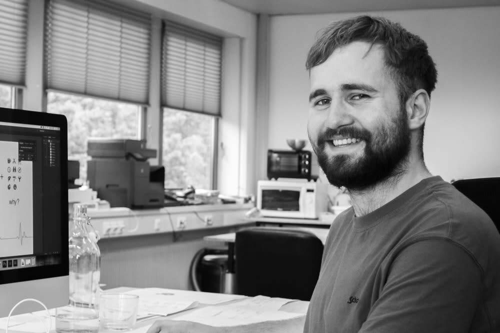 Pierre Regniez - Graphiste freelance – Identité visuelle & supports
