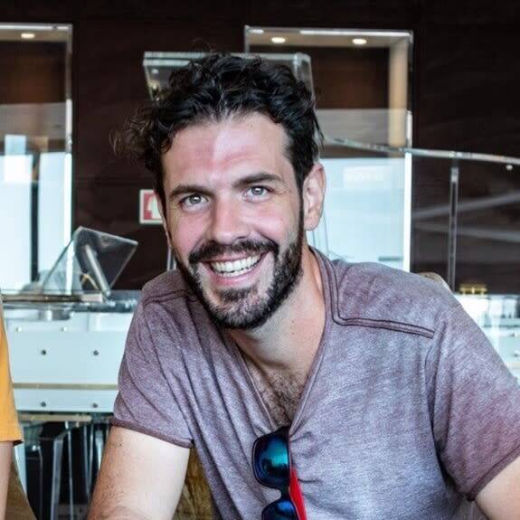 Johann Roche - Expert Elementor Pro / WordPress / Make / PHP