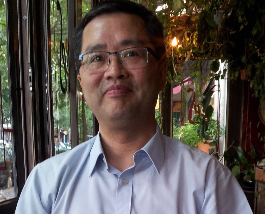 Lixin D.