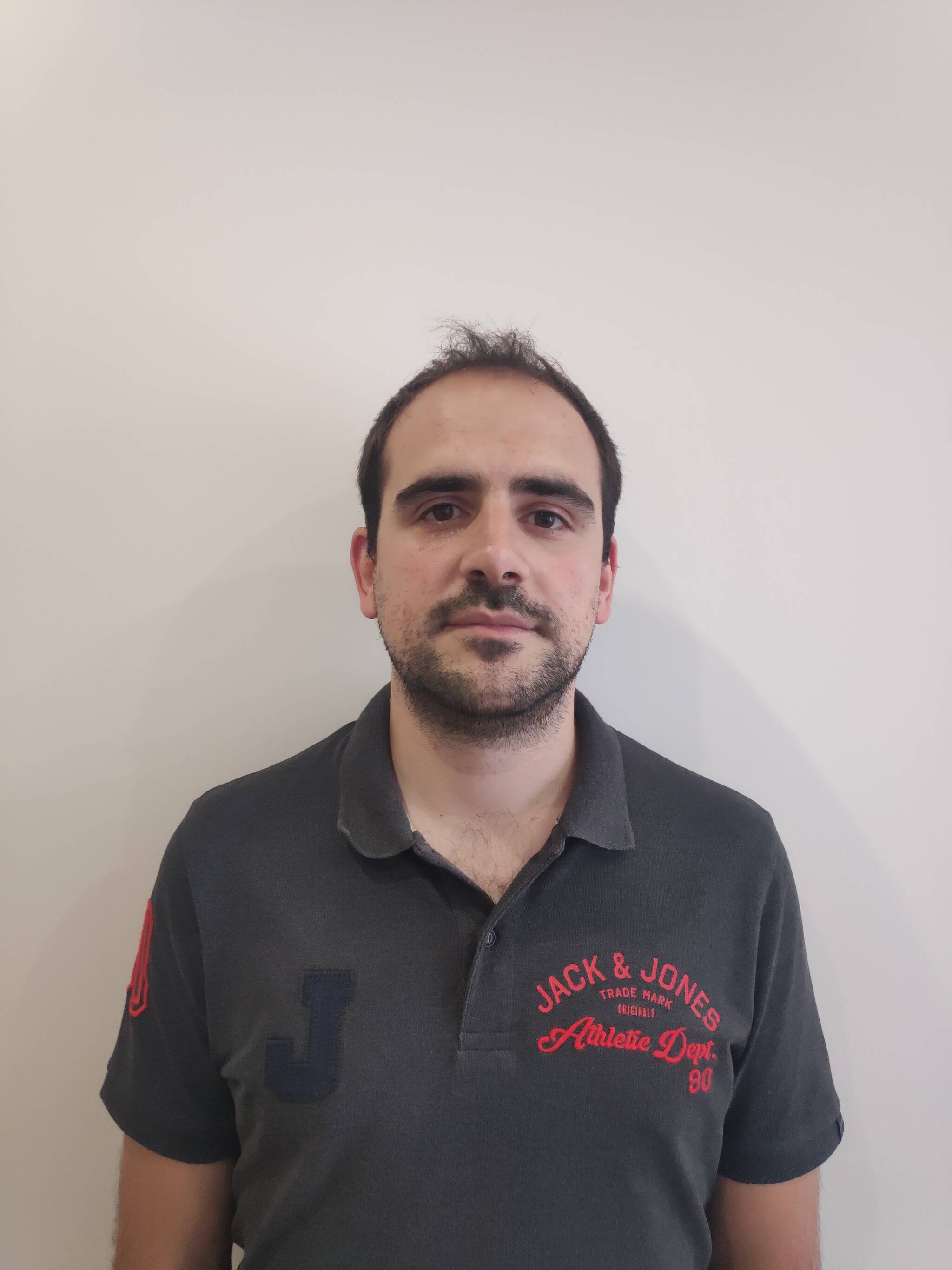 Roberto Villuela - Desarrollador de Apps móviles y software a medida