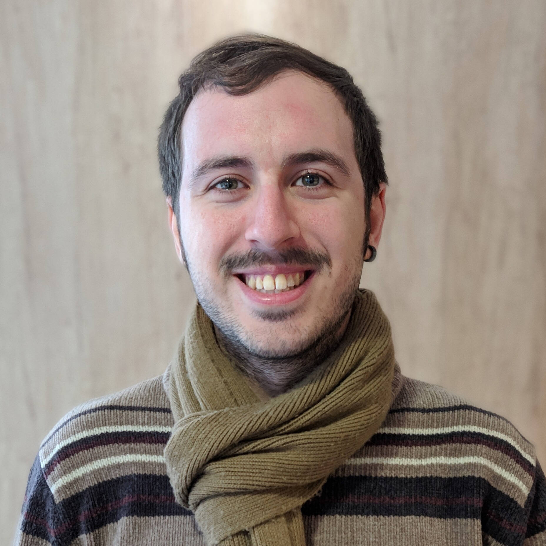 Daniel Llamas