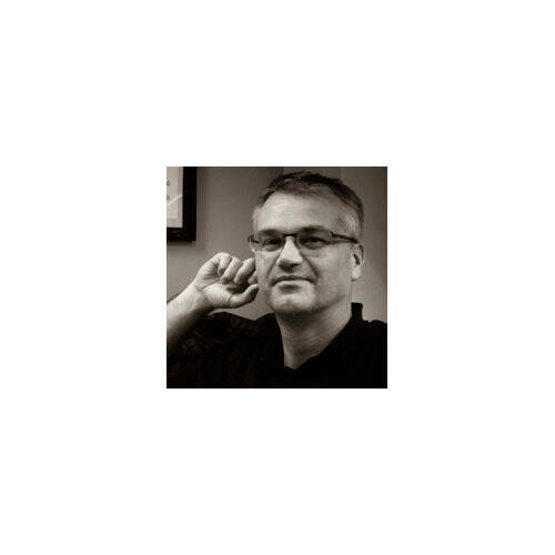 Peter  - Ingénieur logiciel (automobile et finance)