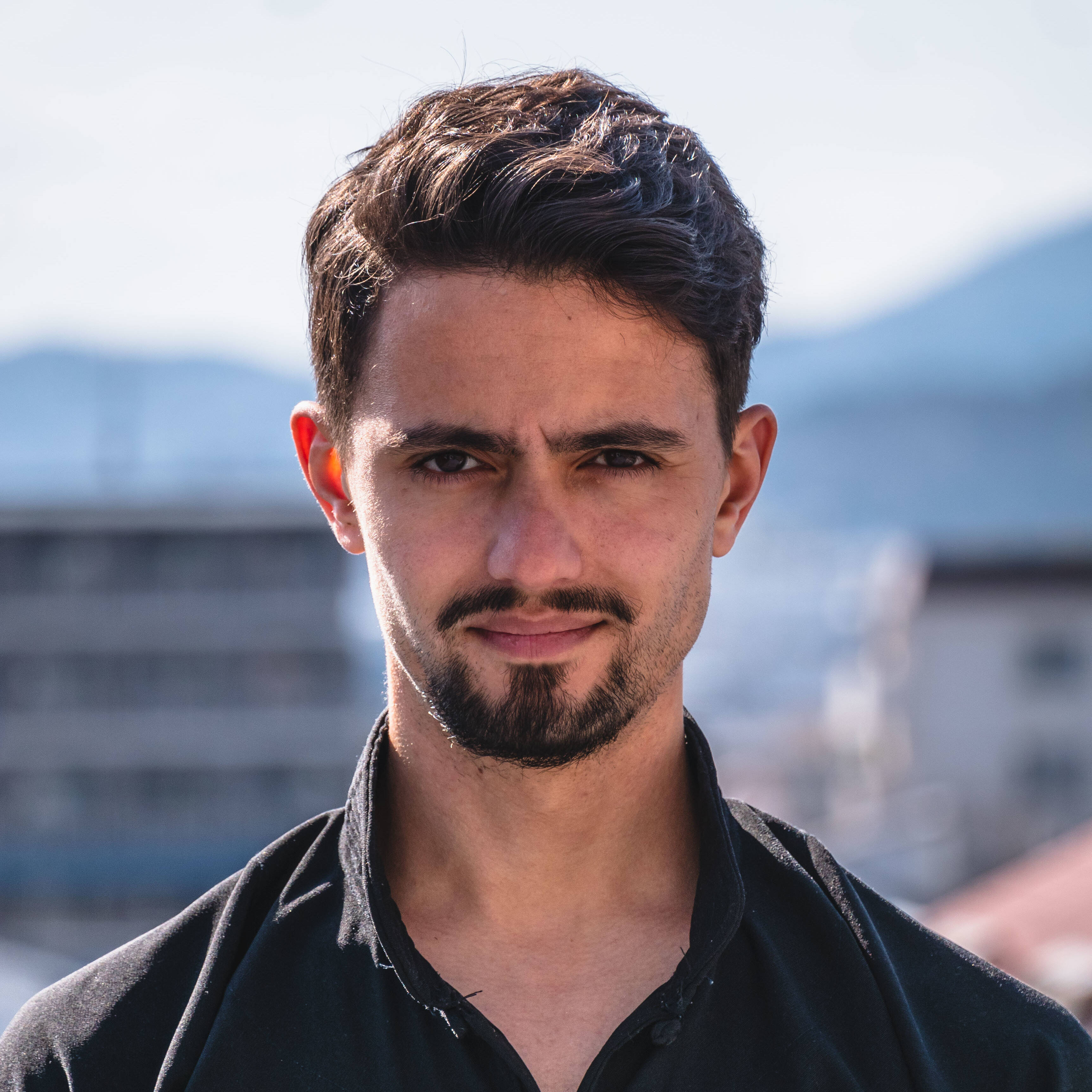 Armand C. - Fullstack Developer - Web & Mobile