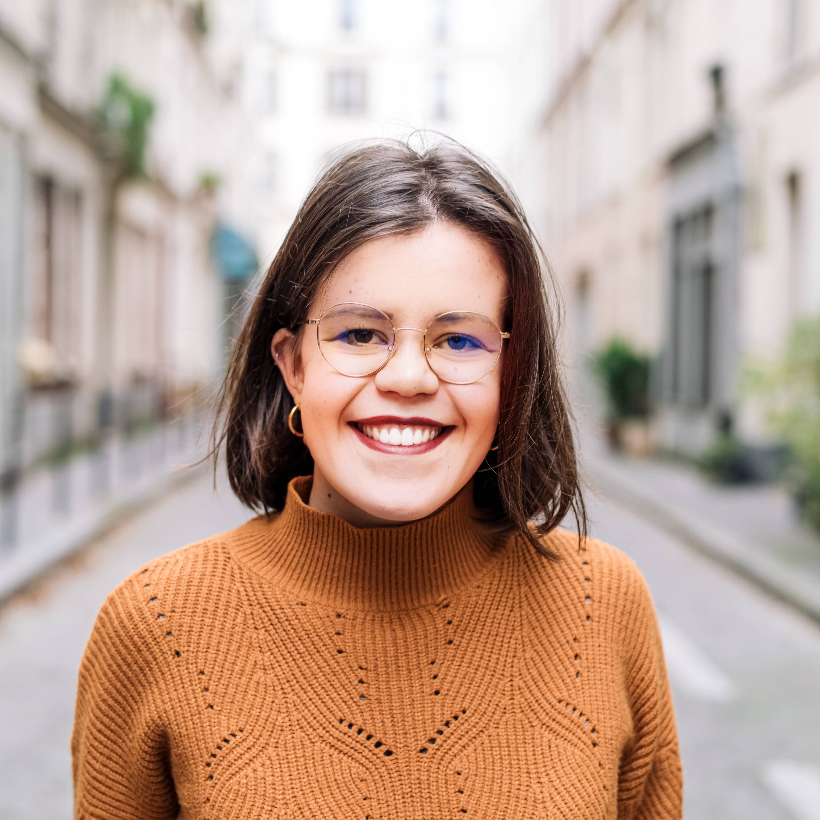 Maëlle J.