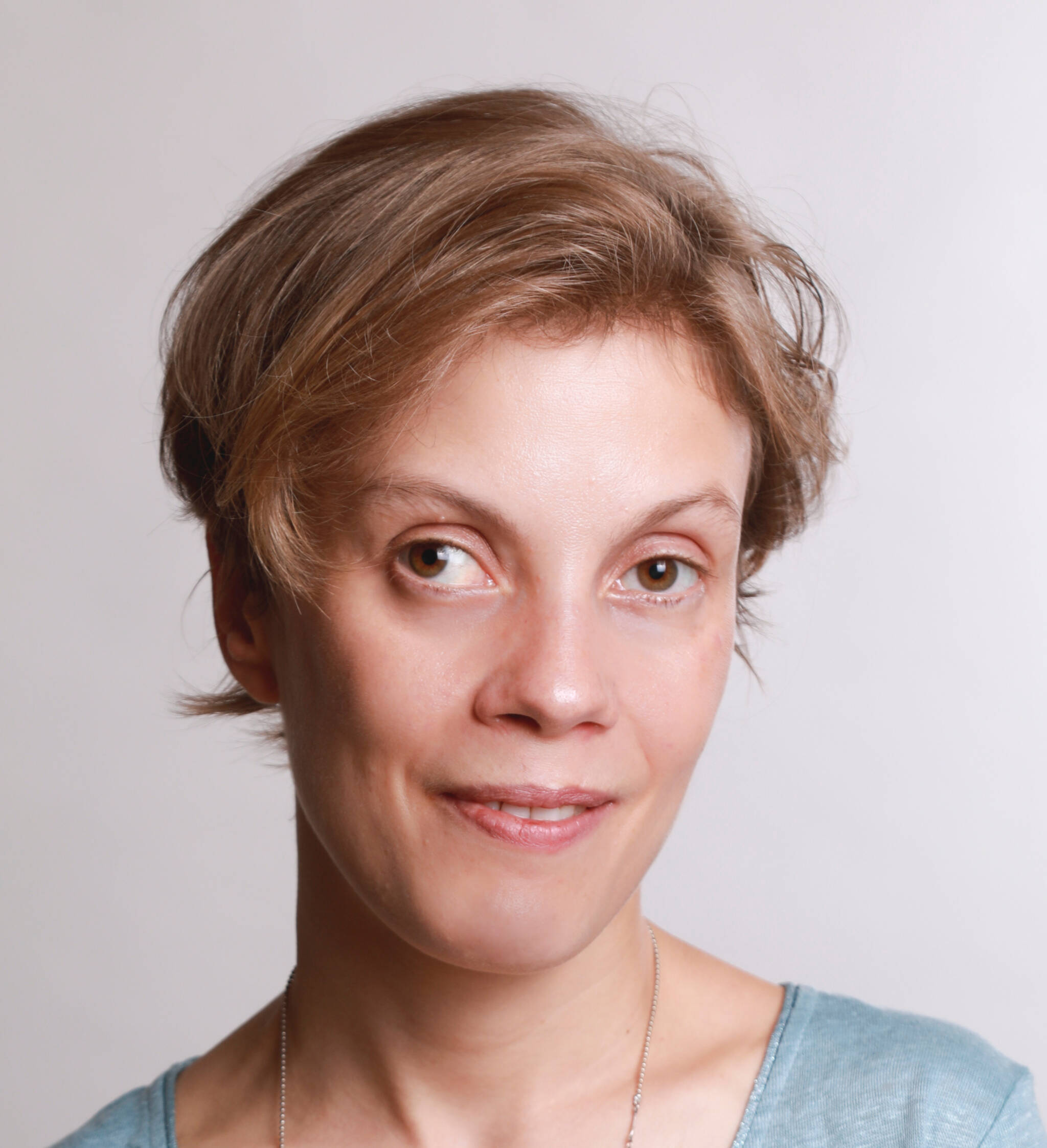 Charlotte L. - Consultante en communication digitale  content Mt