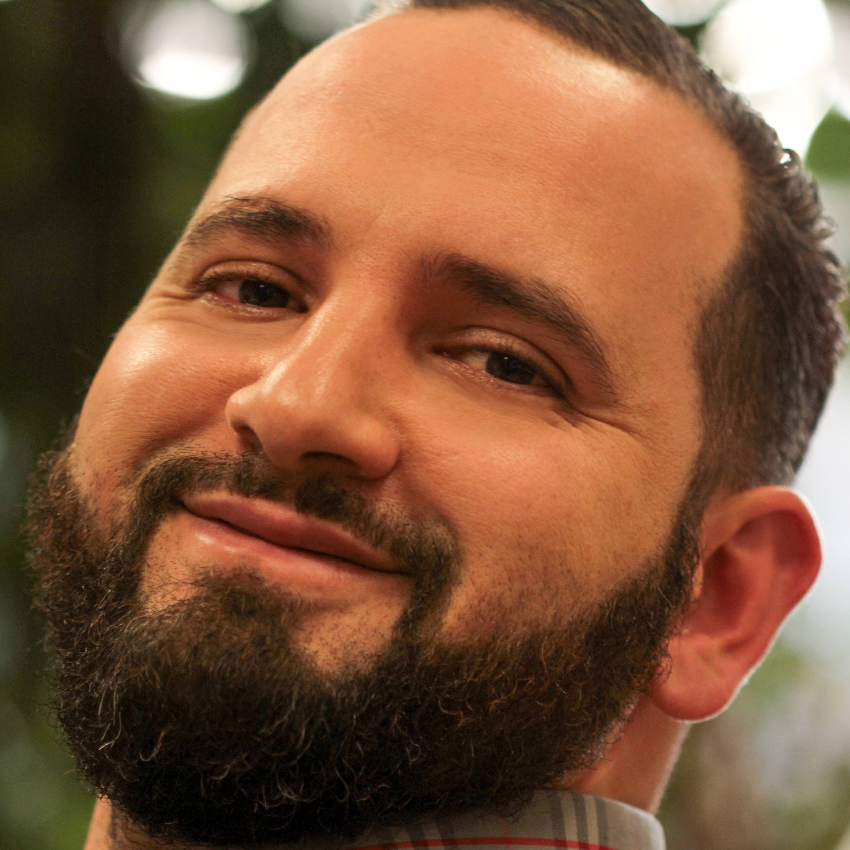 Khaled  - expert electronics engineer