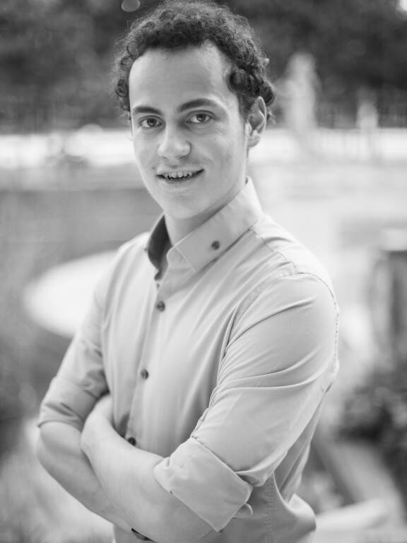 Adrien S.