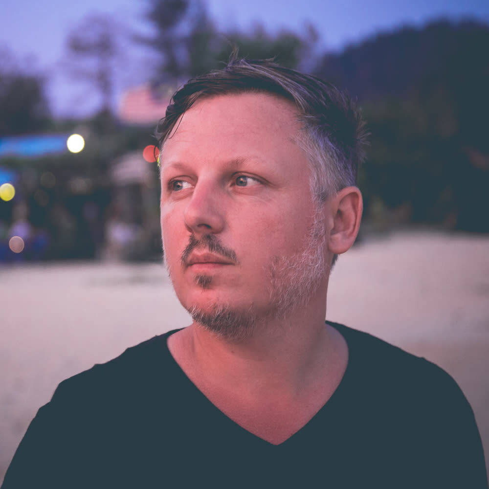 Olivier Guillard - Designer UI/UX, Dev, Consultant Web QA