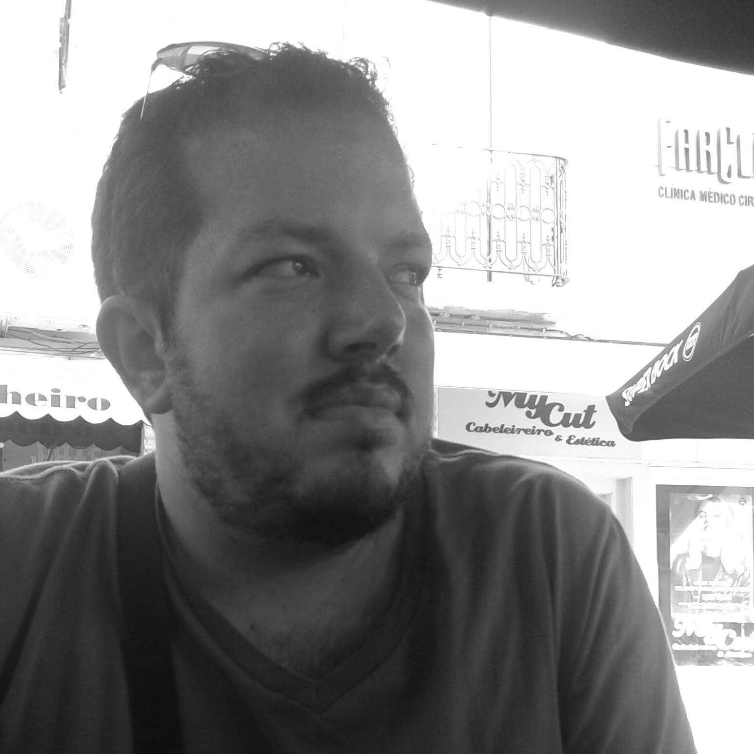 Gabriel R.