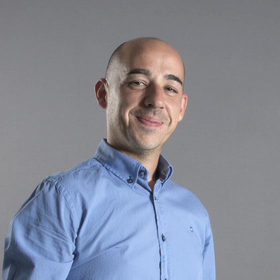 Carlos Torres - Diseñador web experto en posicionamiento SEO. 