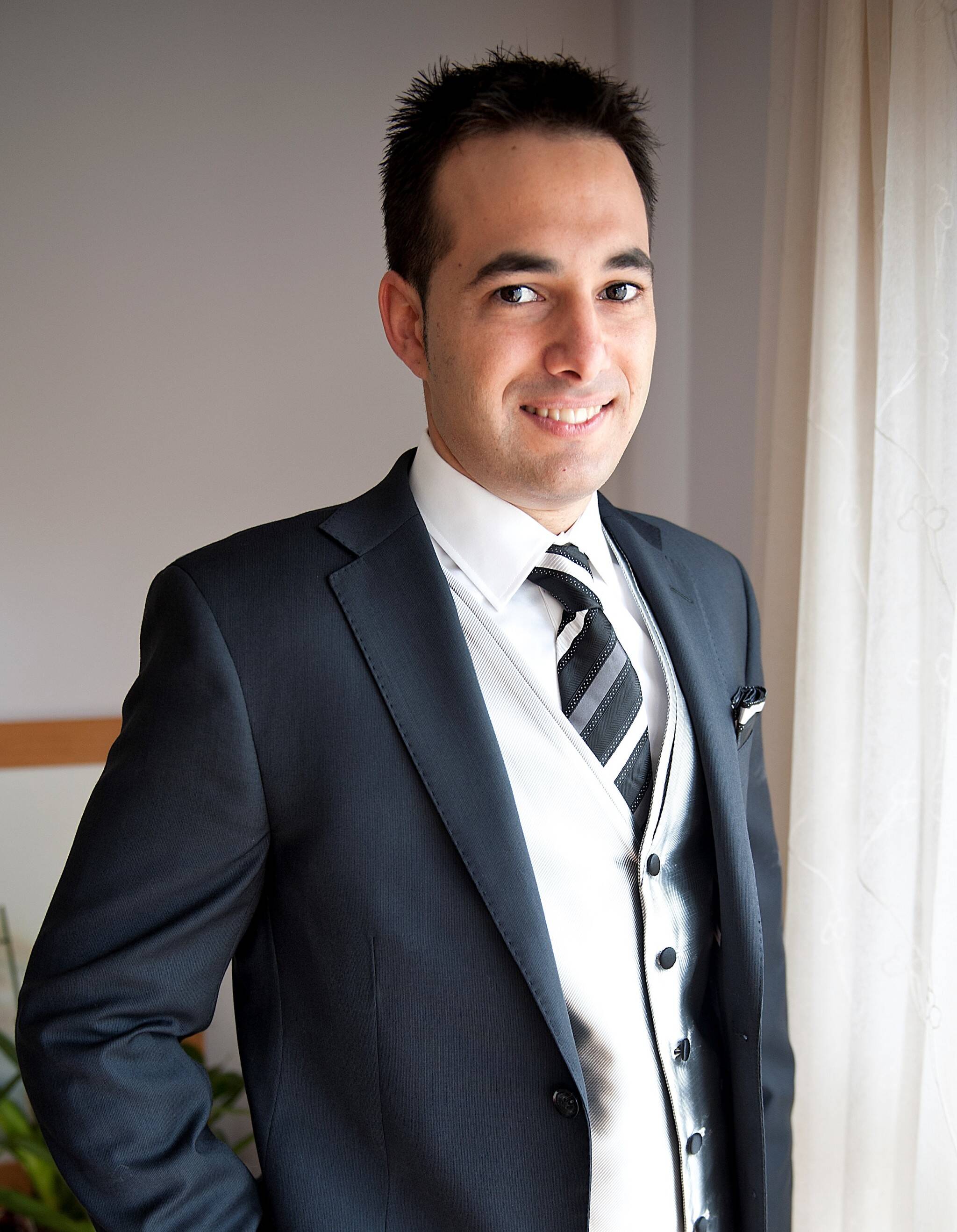 Mikel  - Ingeniero Mecánico Senior (Mecánica/Mecatrónica)