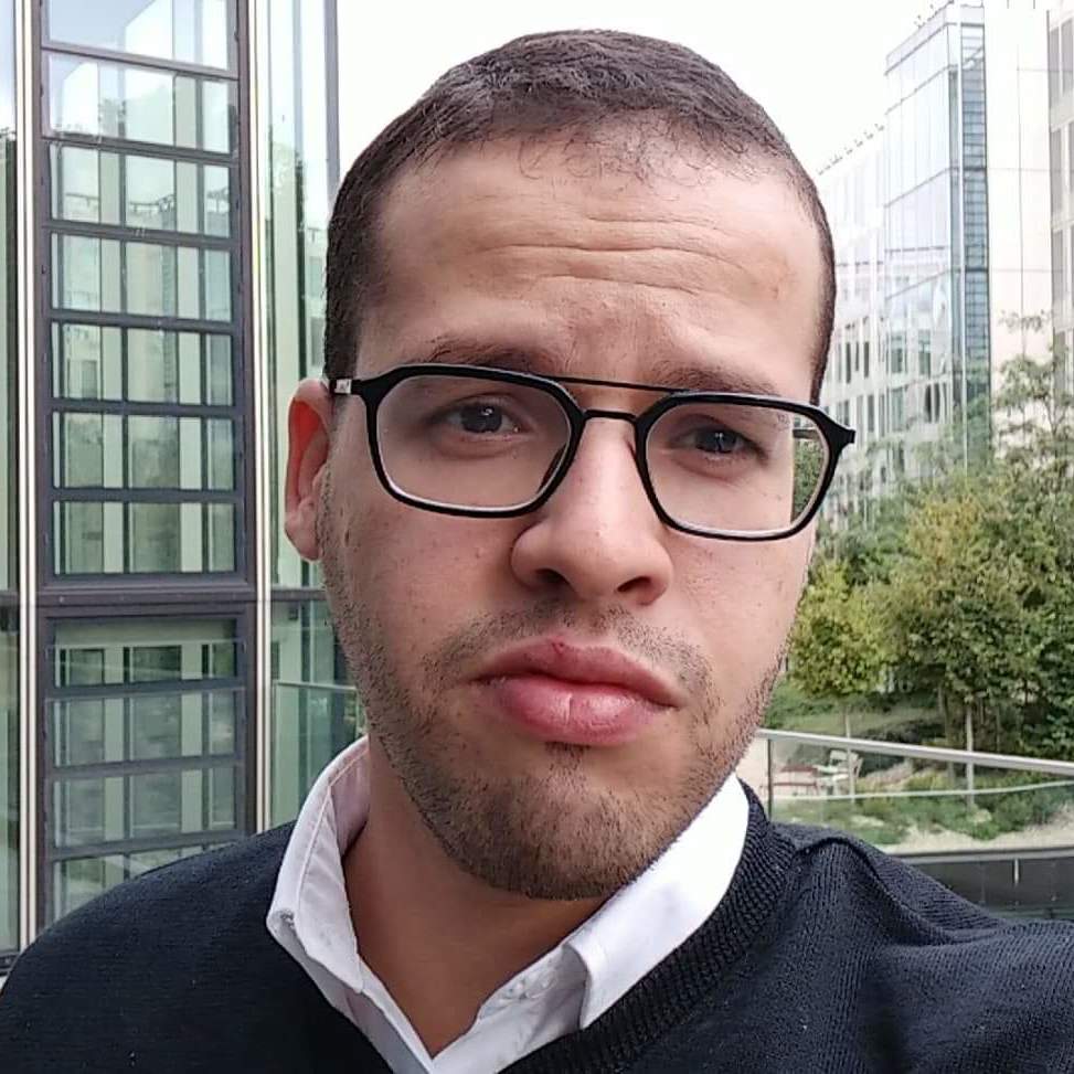 Serakhi Amine