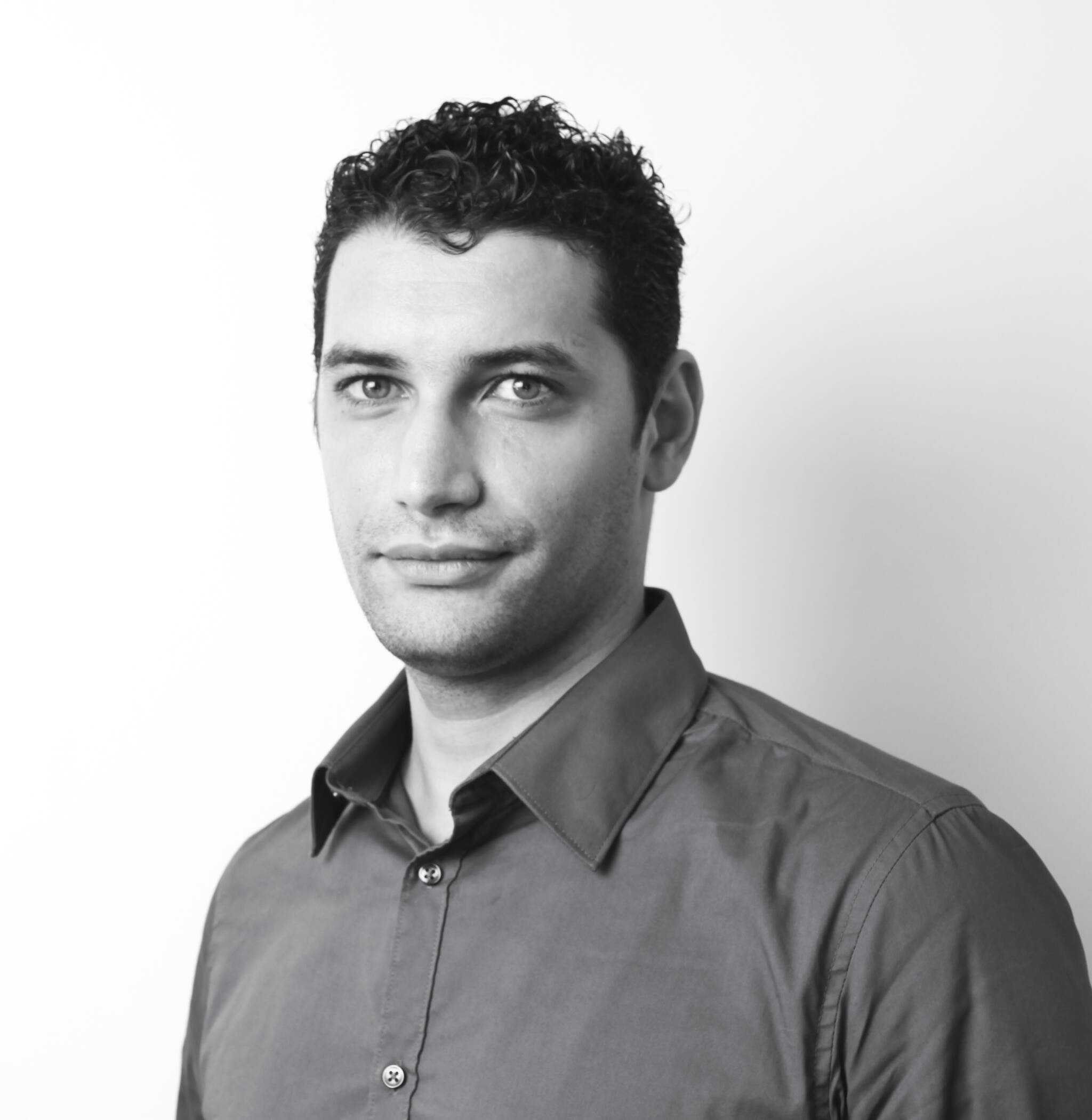 Farid Bouyengoulene - ✅ Consultant SEO Expert Référencement (15 ans exp)