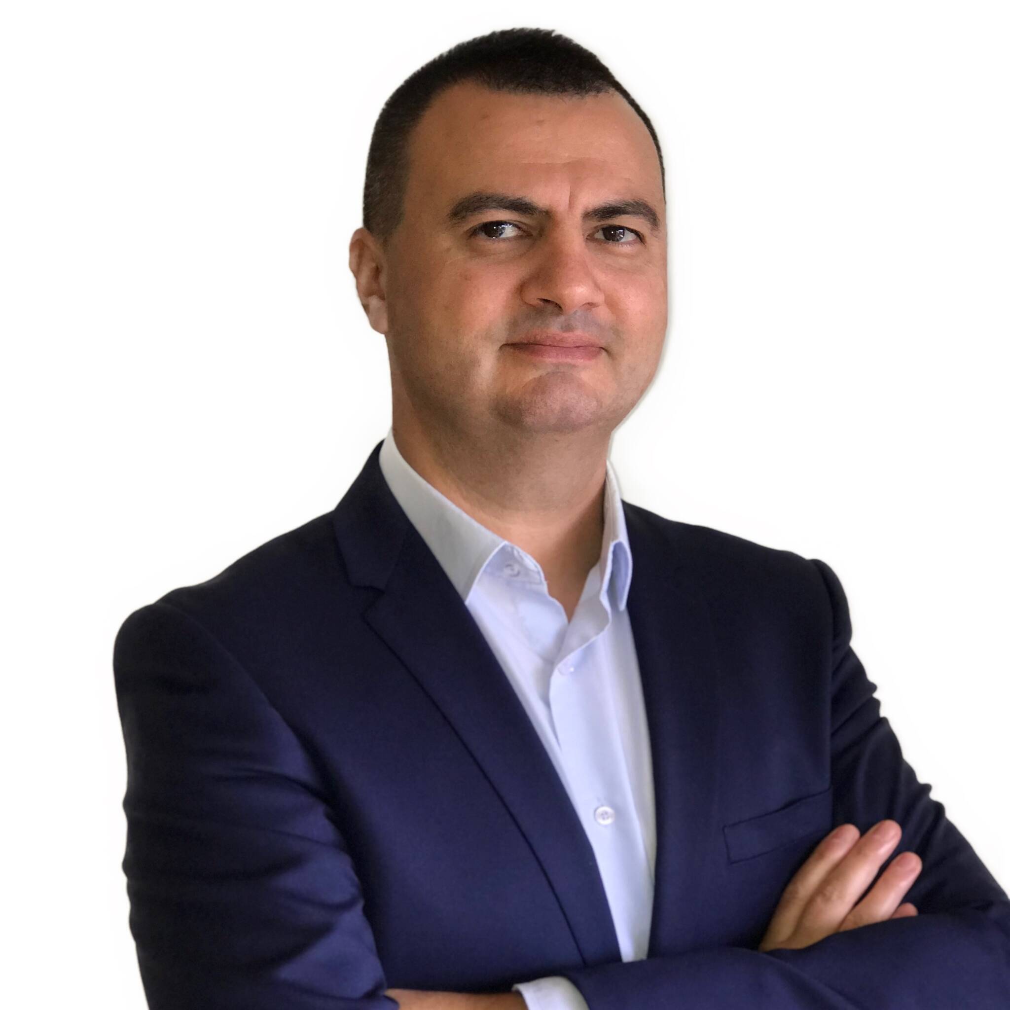 Ronny M.