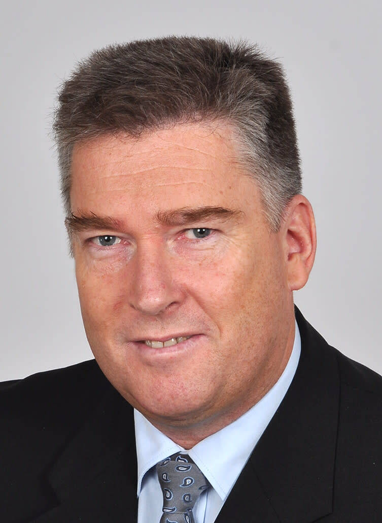 Jörg L.