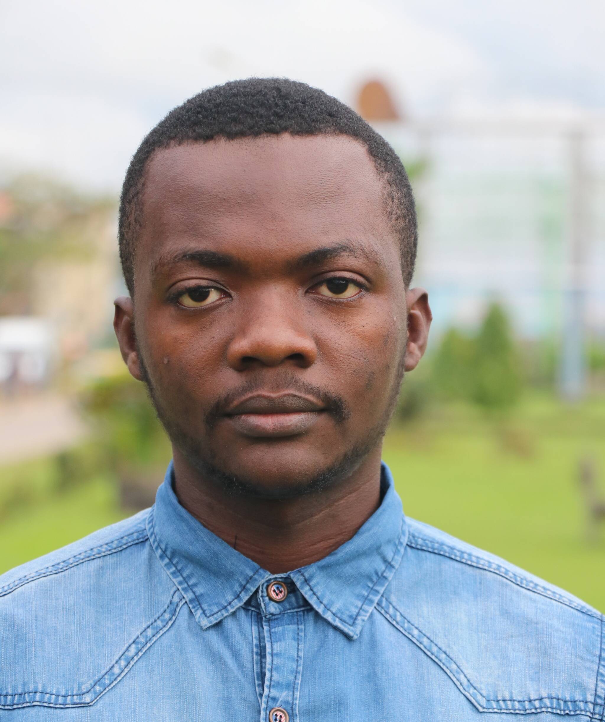 Christian Tchamadeu - Consultant en Marketing Digital, Ux Design