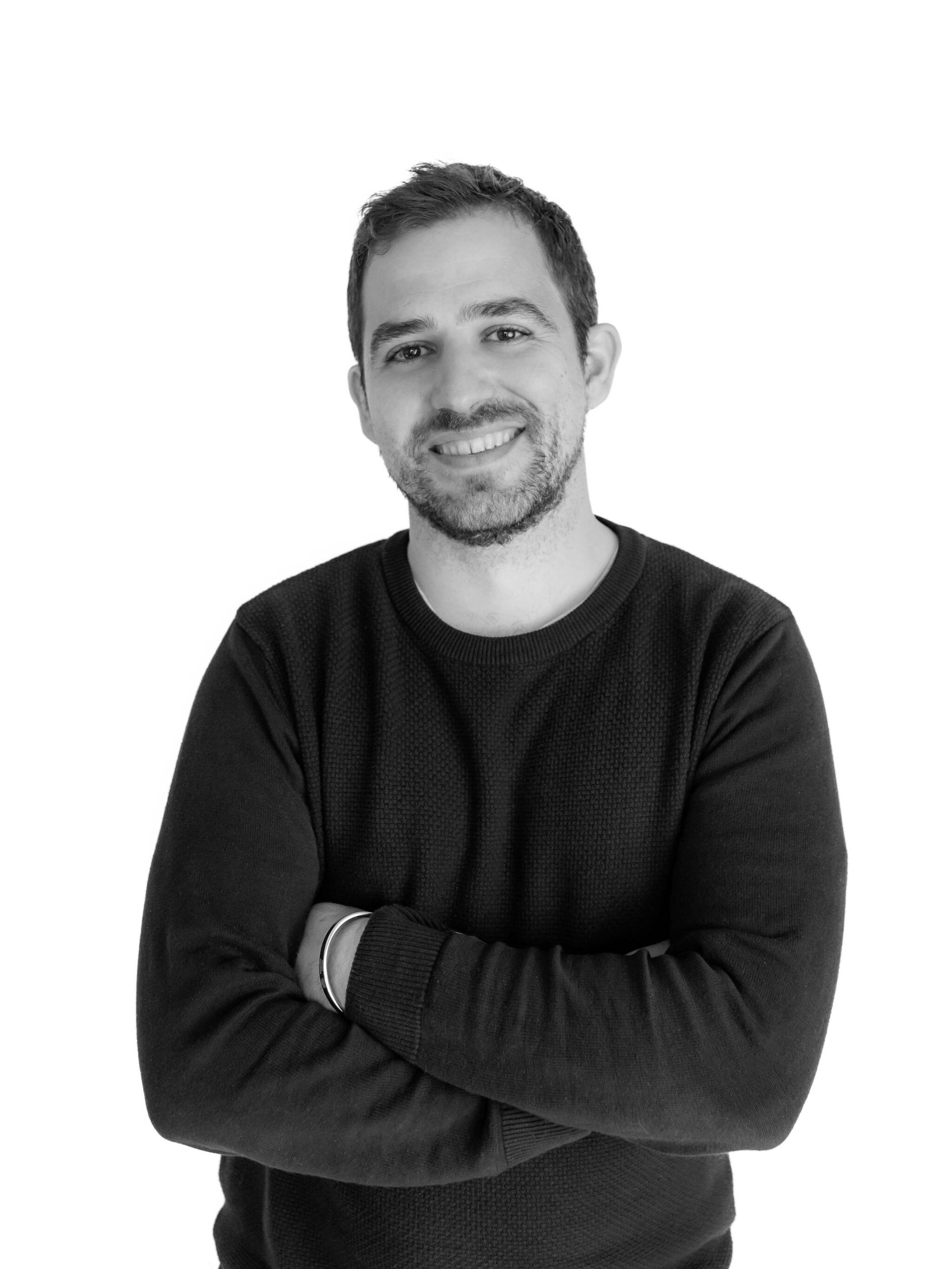 Miguel Donaire  Parra - Senior Software Engineer | Angular | Javascript
