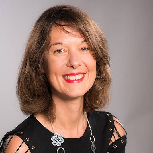 Nathalie Debavelaere