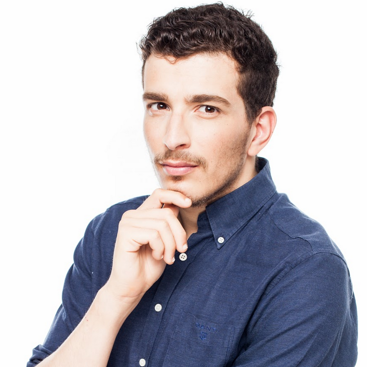 Annouar L.