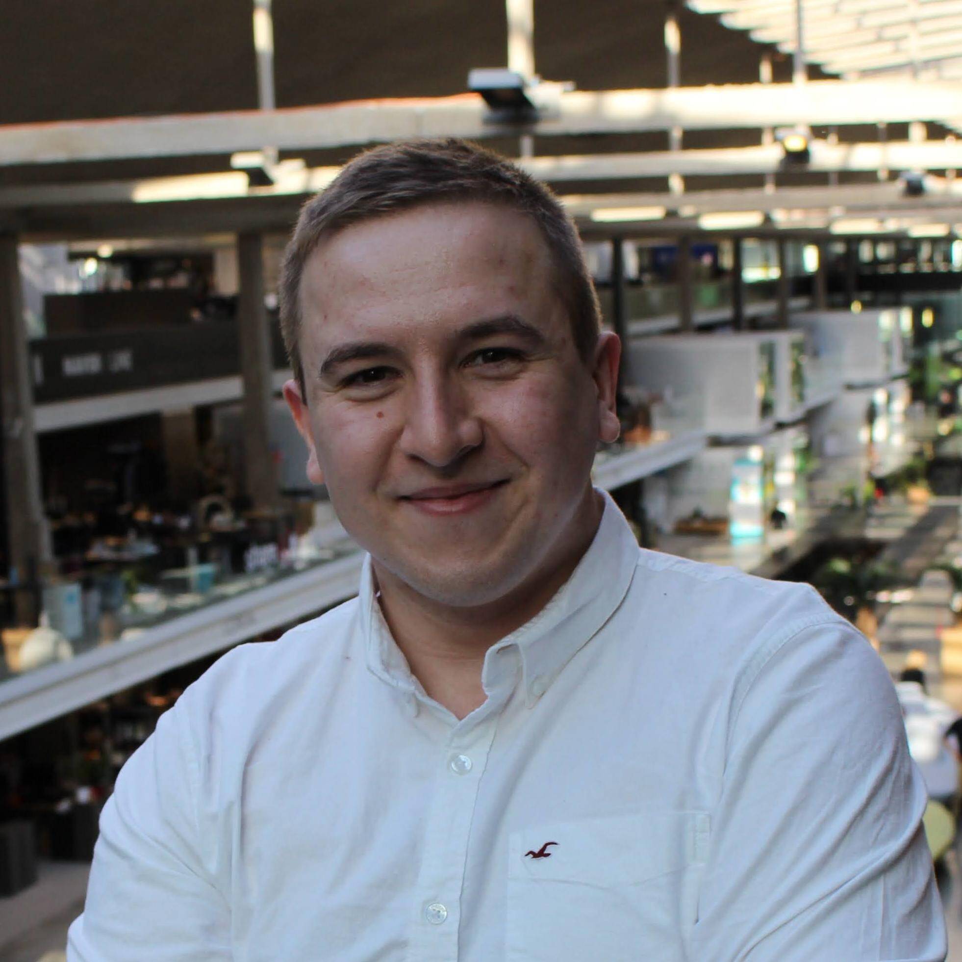 Nicolas C.
