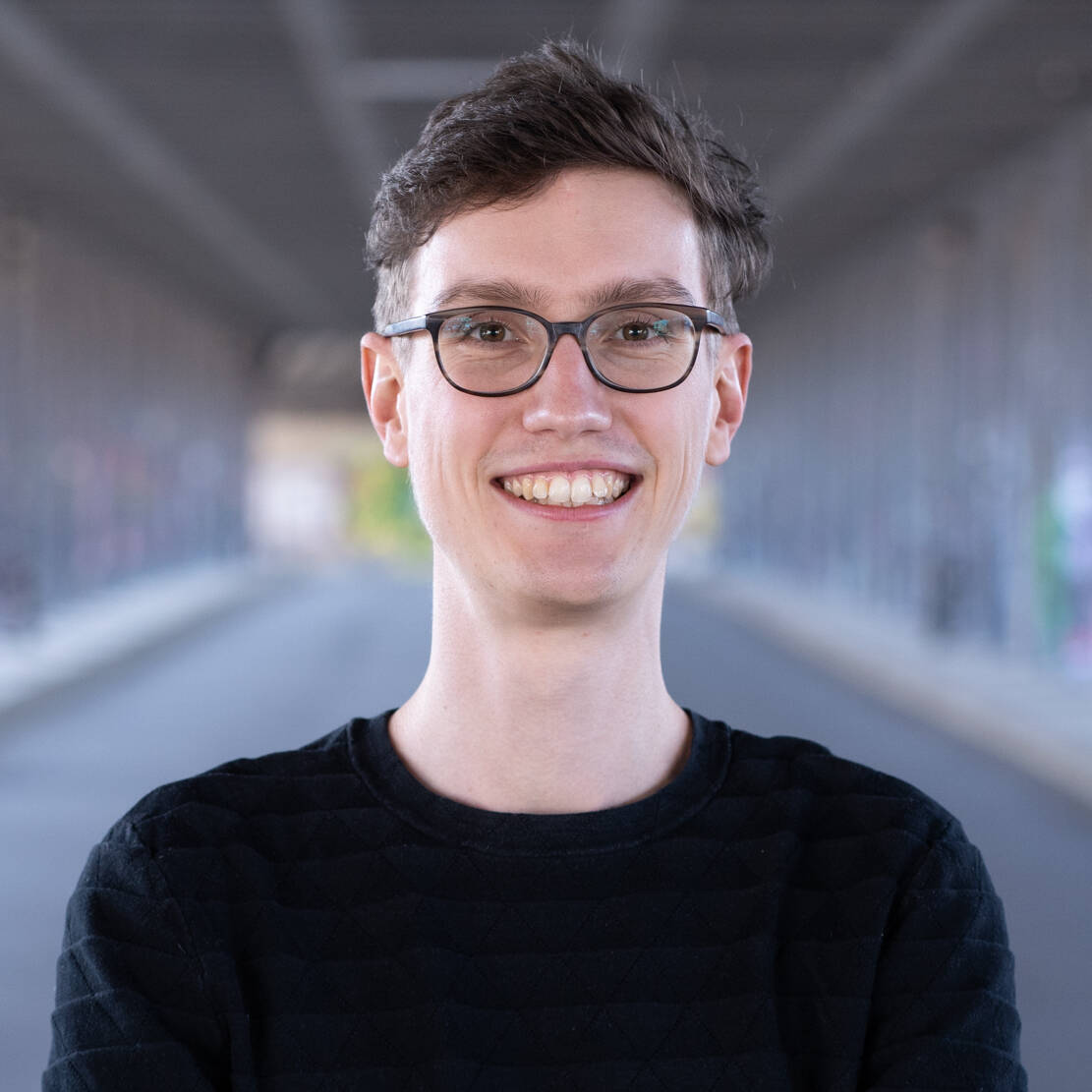 Finn Poppinga - Full Stack Developer / Flutter / Cloud