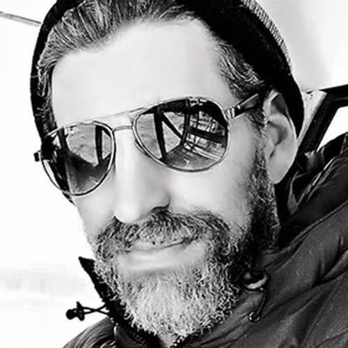 Stéphane V.