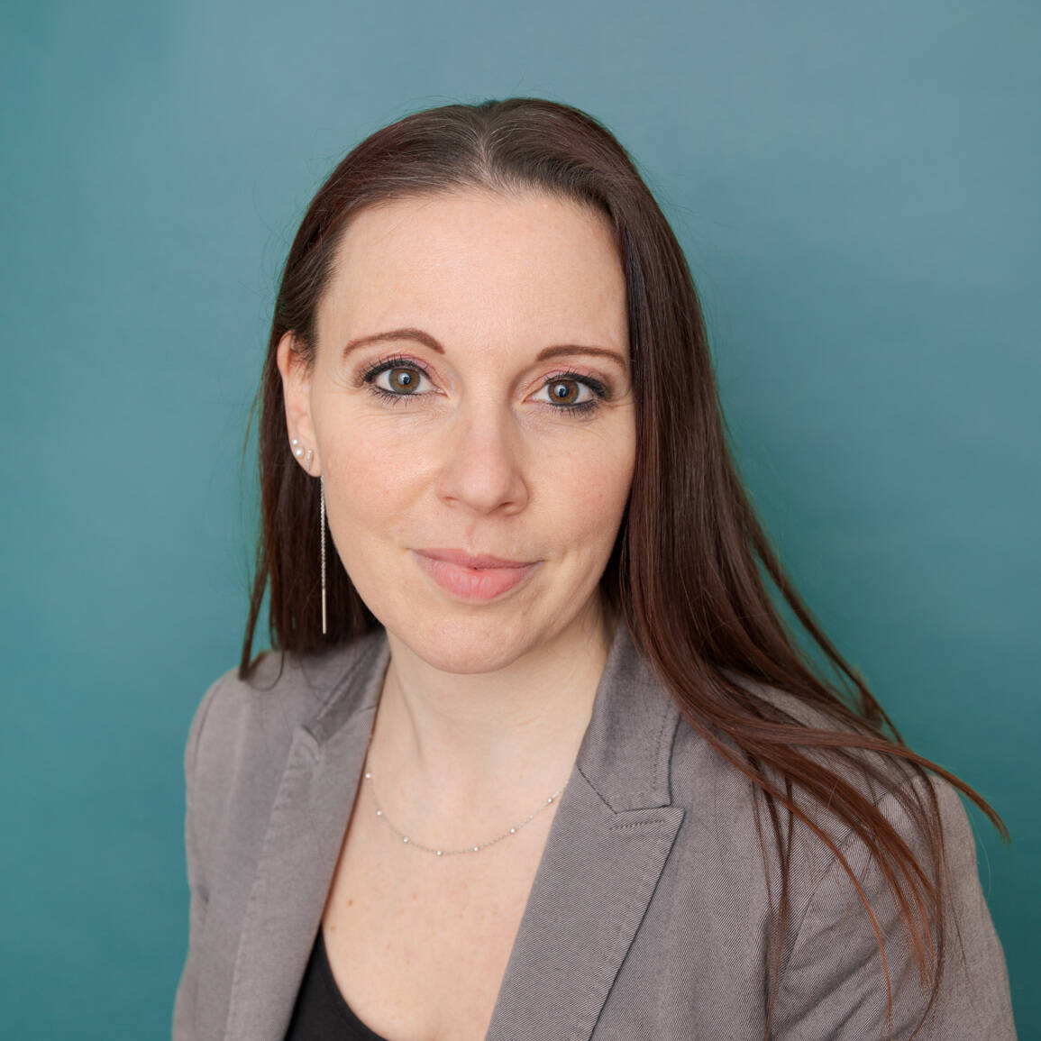 Estelle Chevauchet - Recruteuse - Sourceuse Fonctions support & cadres