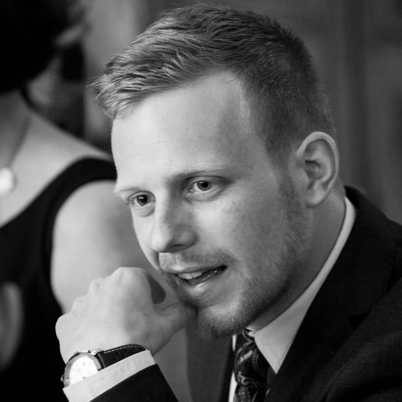 Adrien Dominé - conseil en marketing / gestion de projets 360°