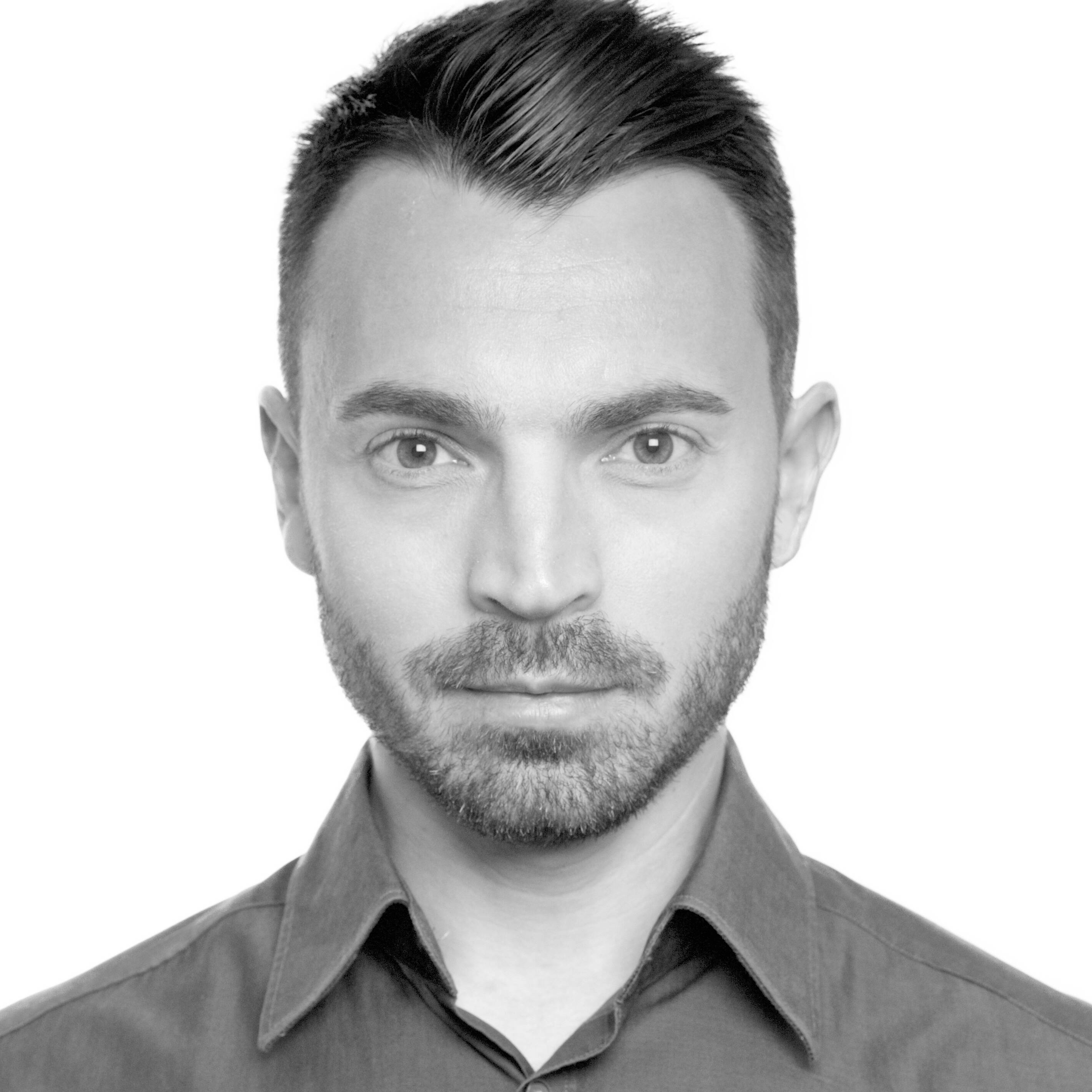 Jonathan Gil