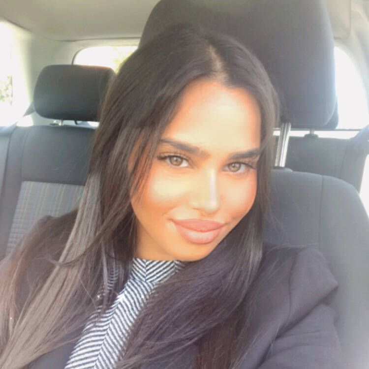 Lina K.