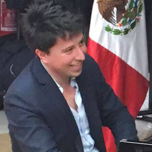 Gustavo Mezo - Digital marketing strategist 