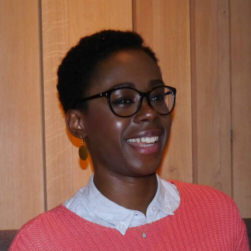 Chloé FECHINO - Consultant Social media Sr B2B & Grands comptes