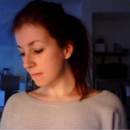Jessica U. - Artisan tisserande / Assistante artistique