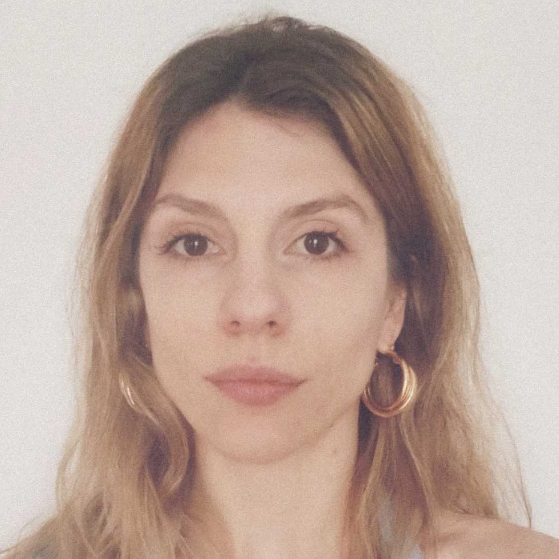 Anani S. - Diseño gráfico, Maquetación, Ilustración.