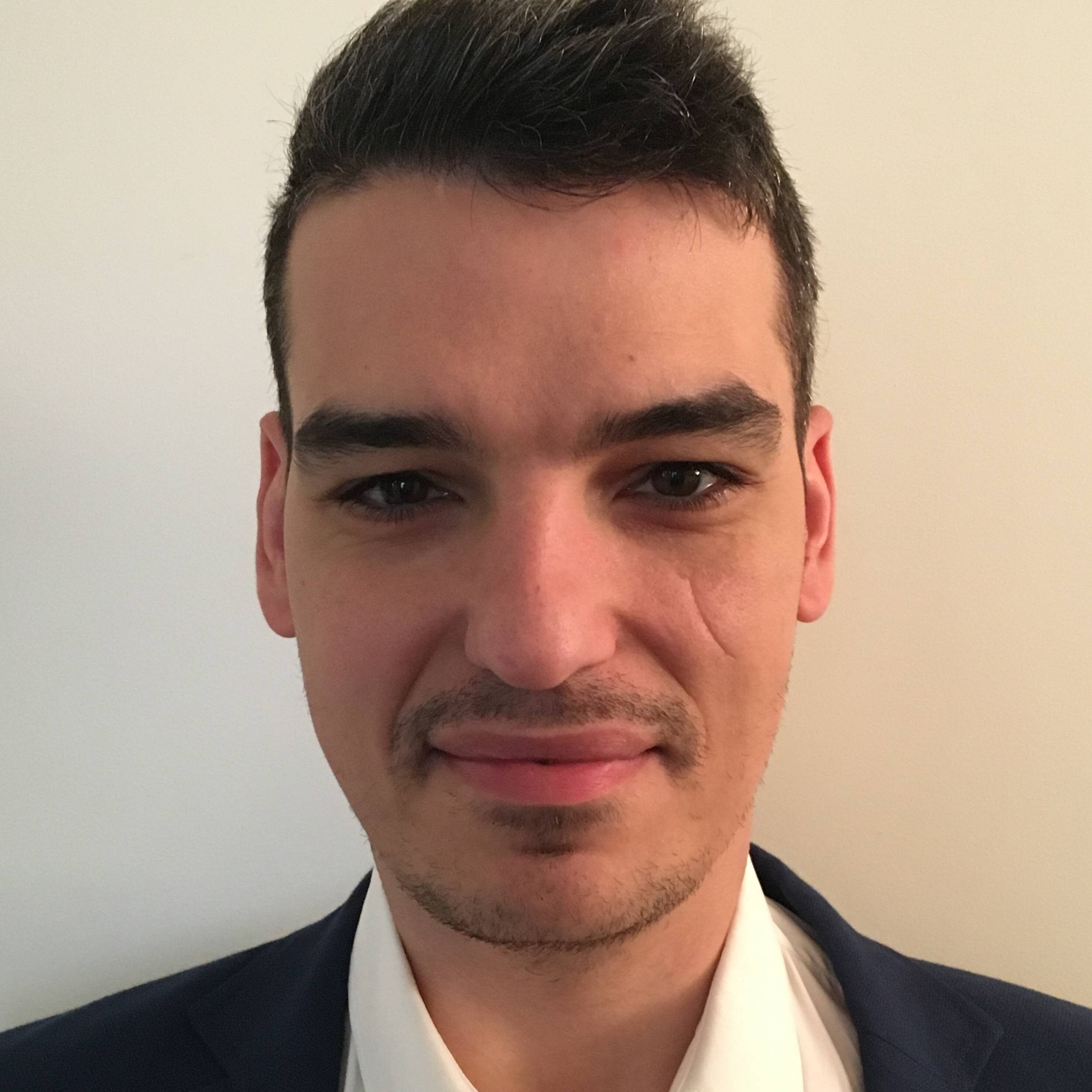 Malik Boudjemaa - Consultant Digital & Expert Paid (SEA|SMA)
