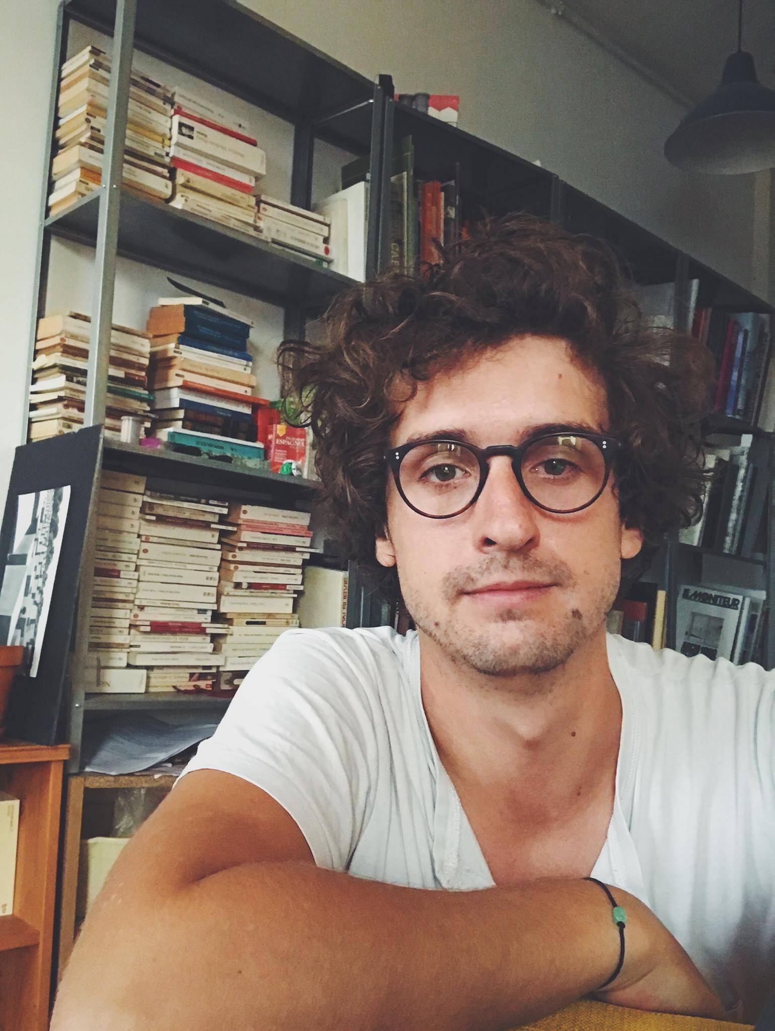 Hugo B.