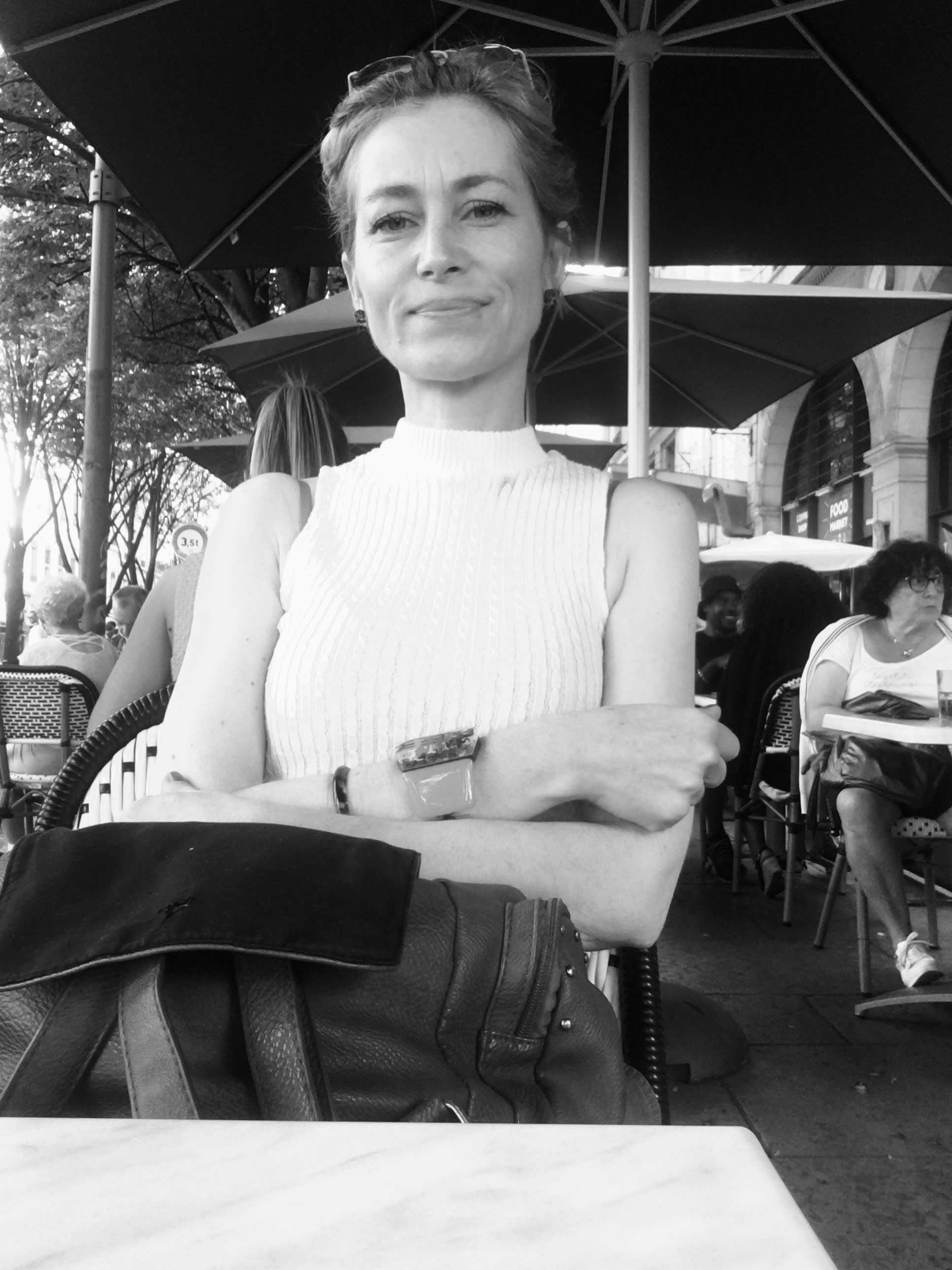 Maria Nowogonska - voix commedienne off, traduction interprétariat