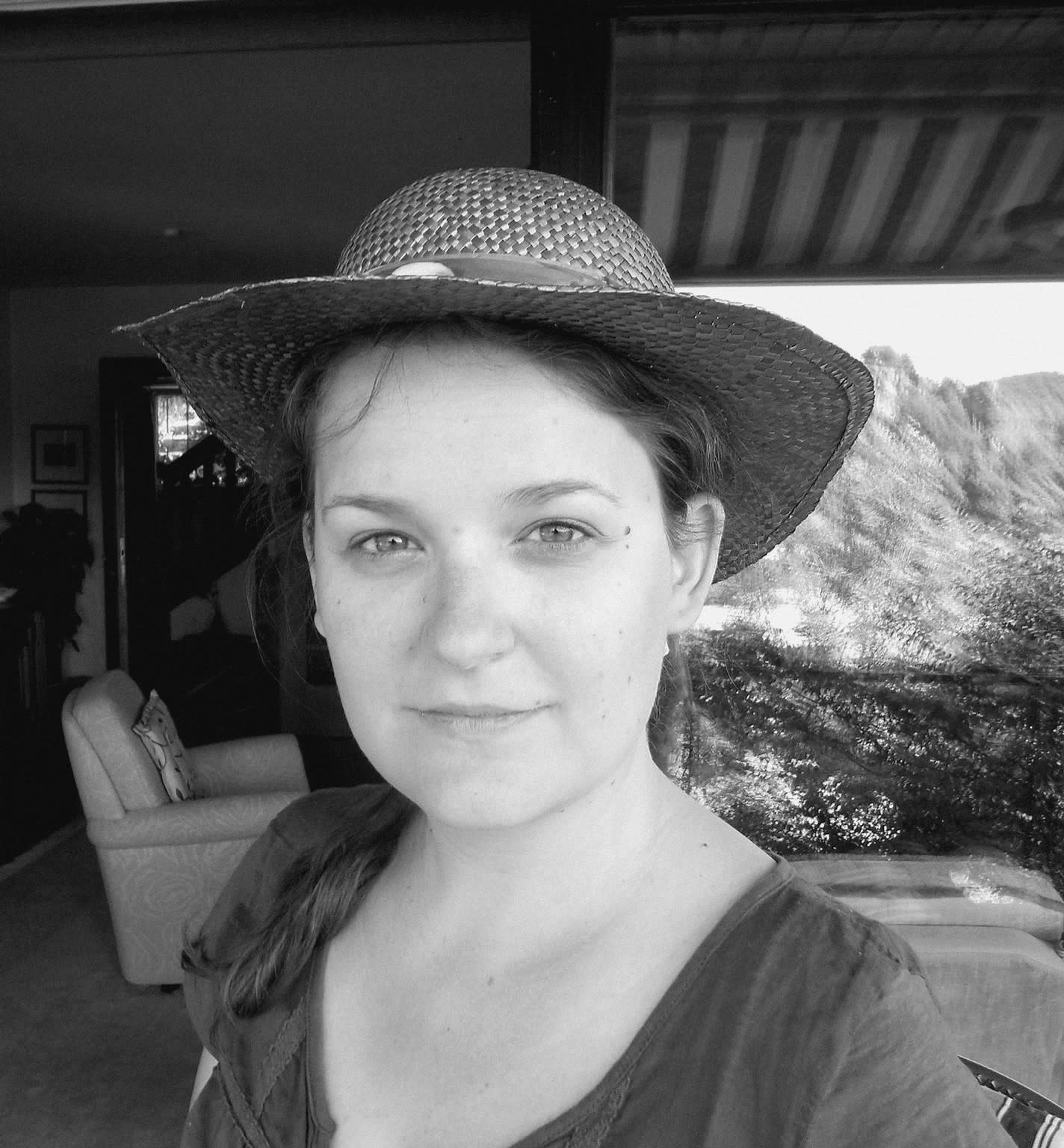 Raphaelle  - Wissenschaftlicher und medizinischer Autor, PhD