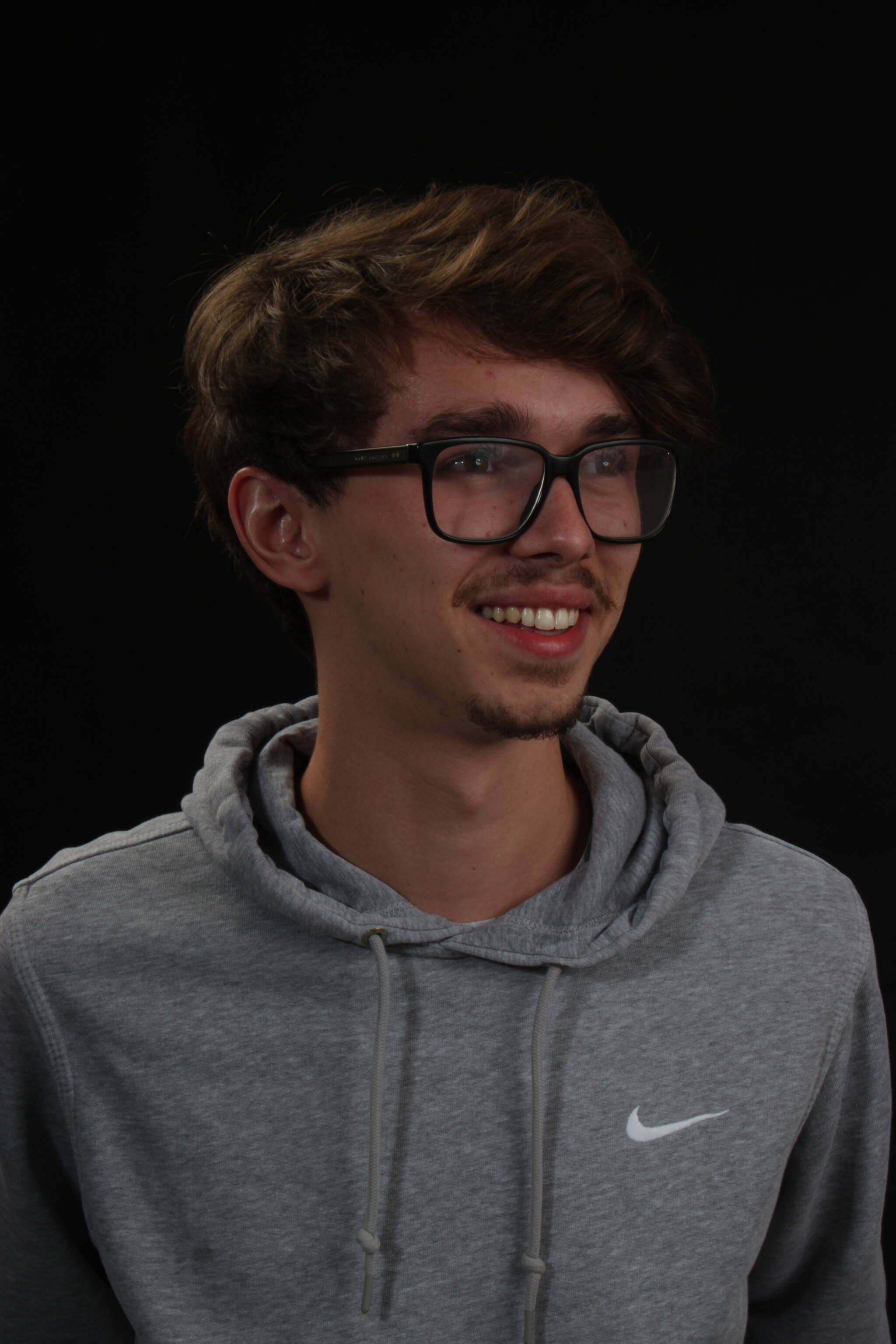 Guillaume Vele - Directeur Artistique & Designer temps réel junior