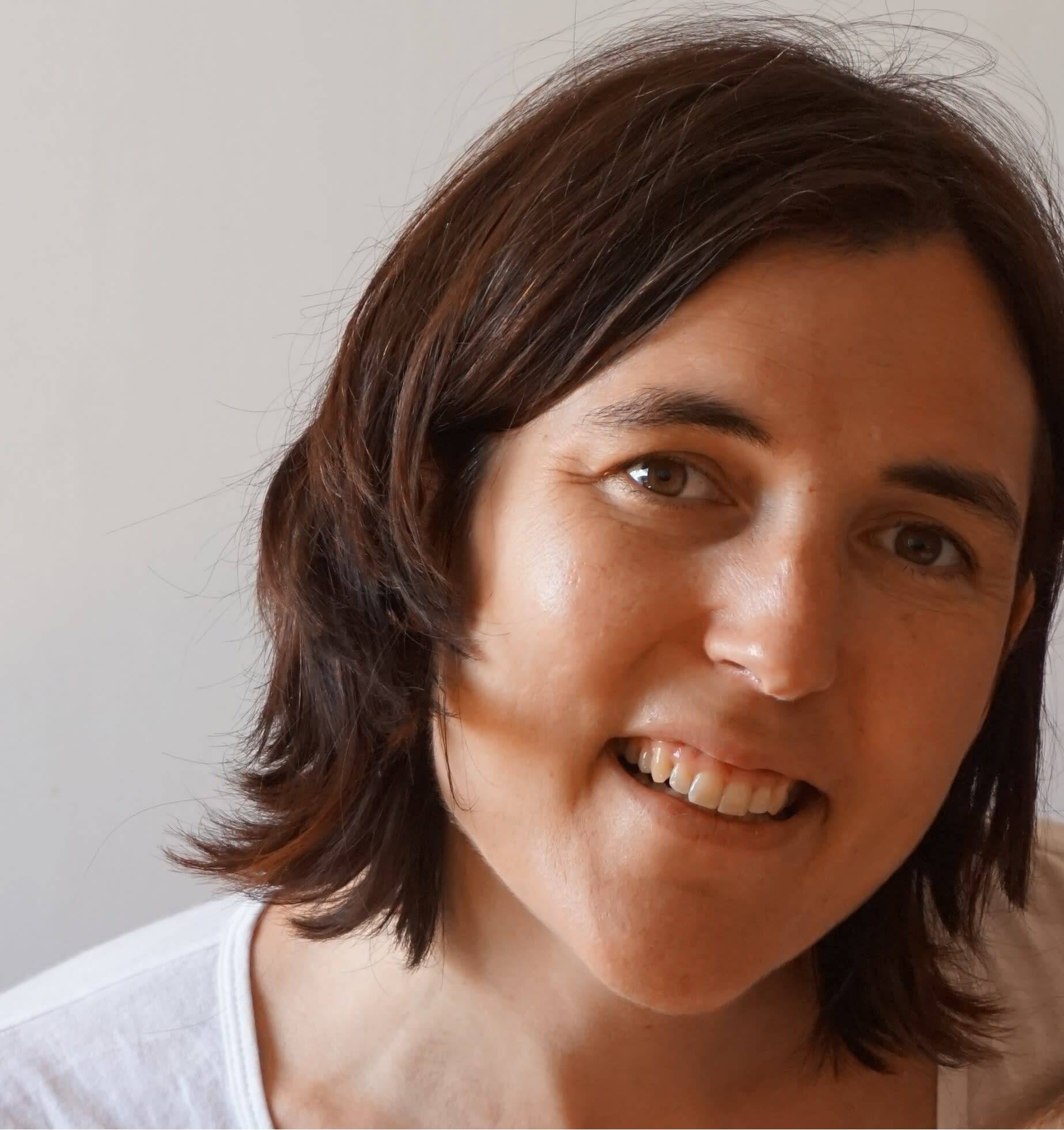 Isabelle L.