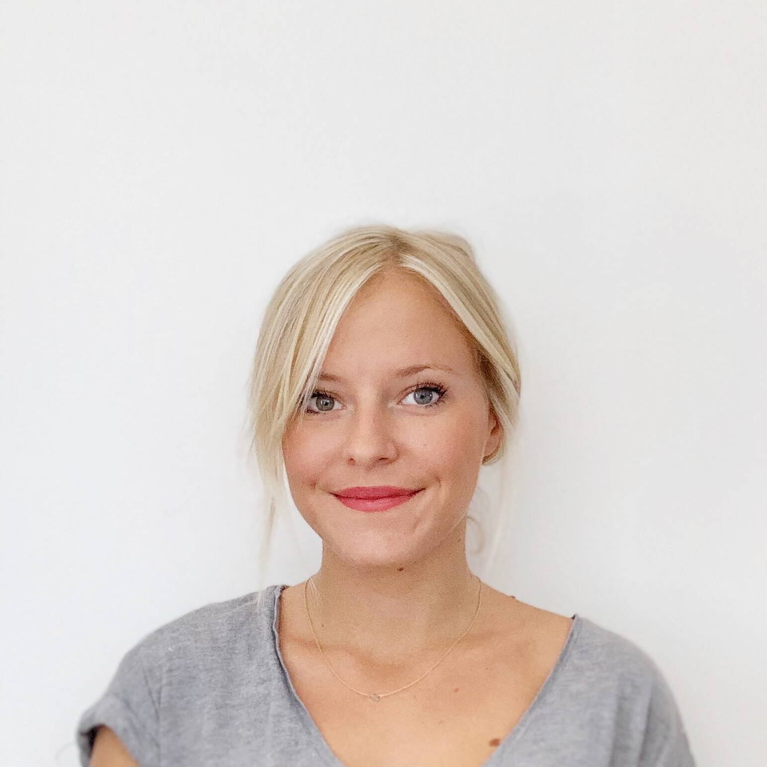 Kelly  - Senior customer care & success / Operation manager