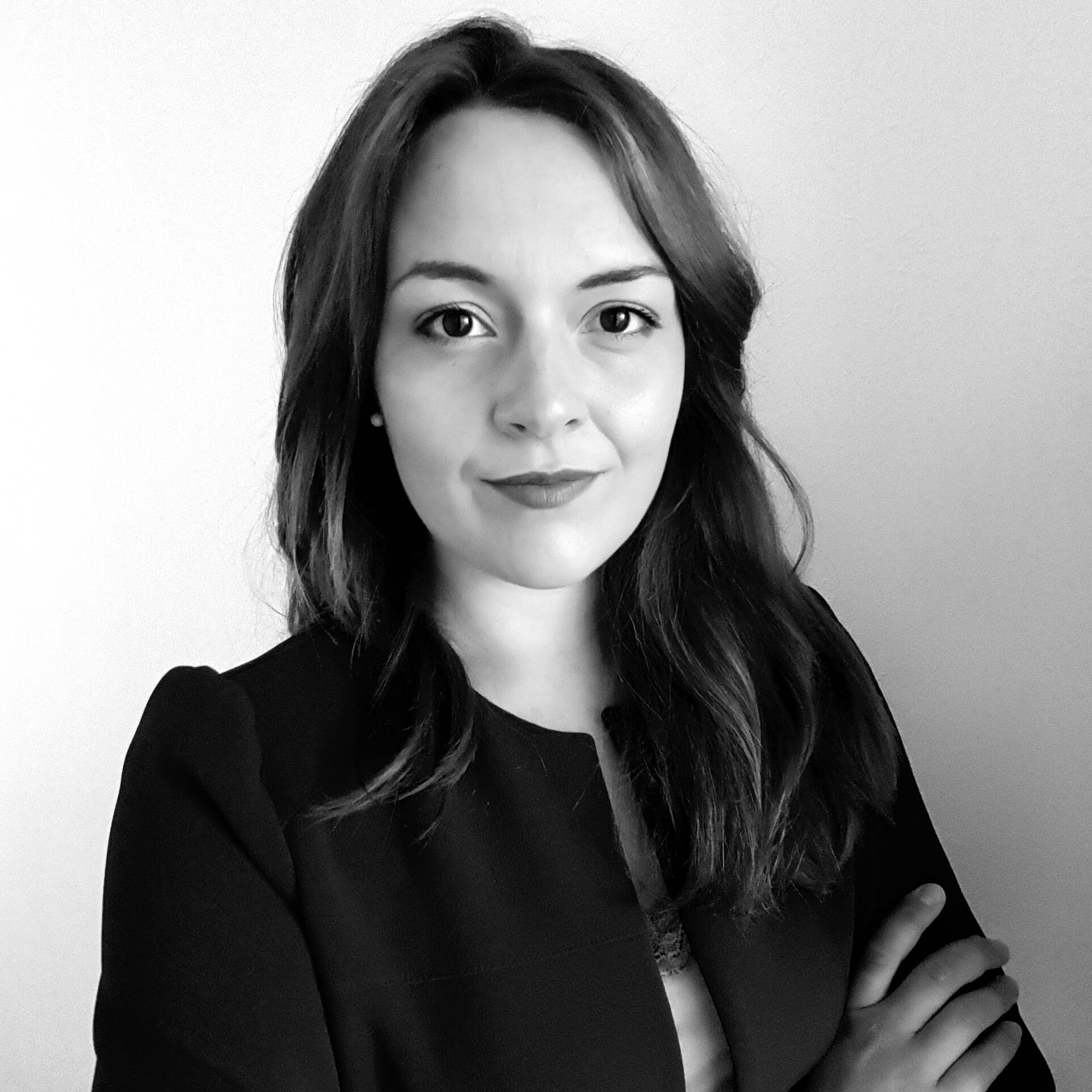 Aurelie M. - Assistante administrative et juridique.