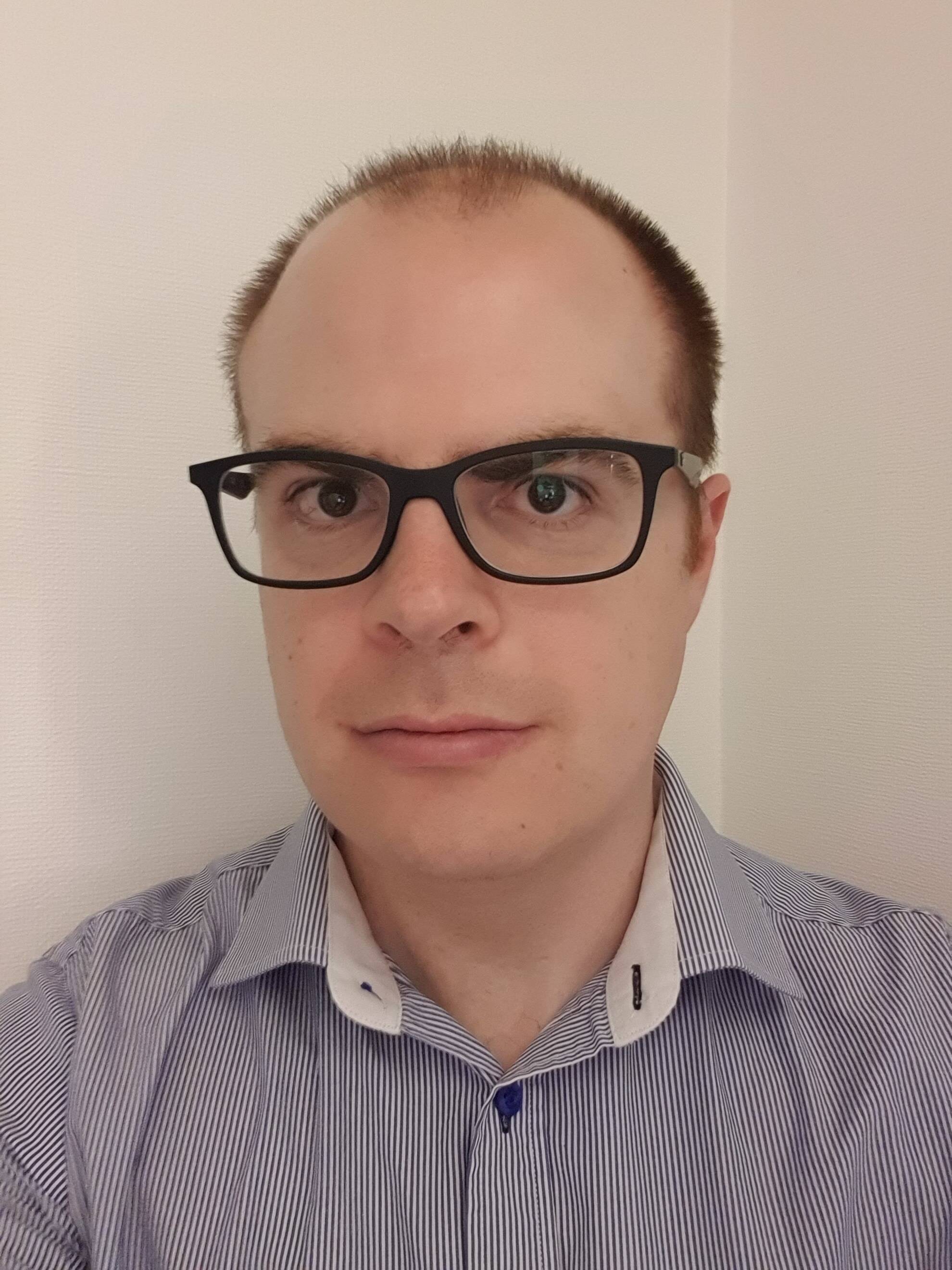 Arnaud B. - Architecte DevOps | Cloud AWS | Observabilité | IA
