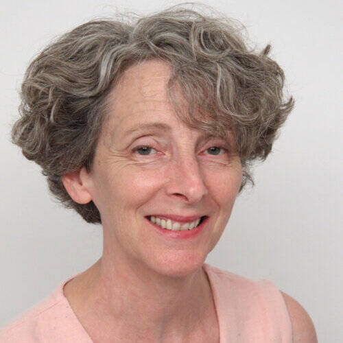 Rebecca  - Experienced English conference Interpreter