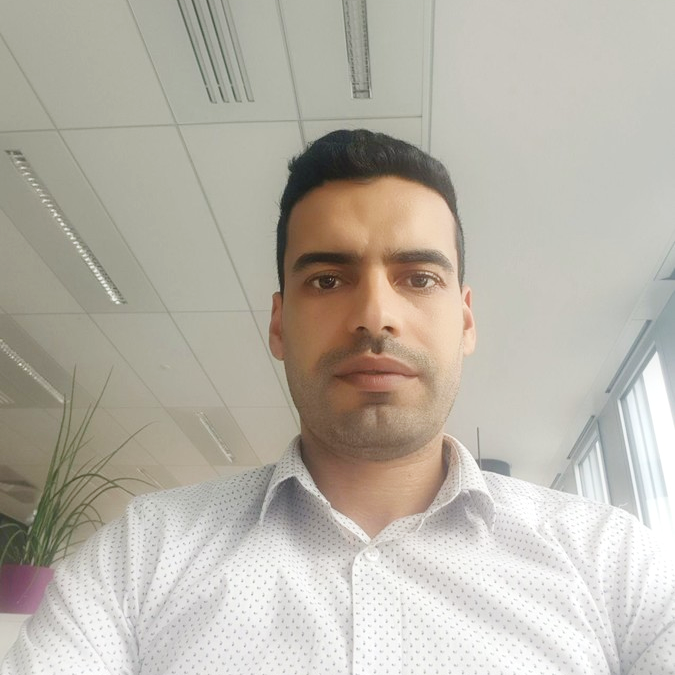 Riadh C.