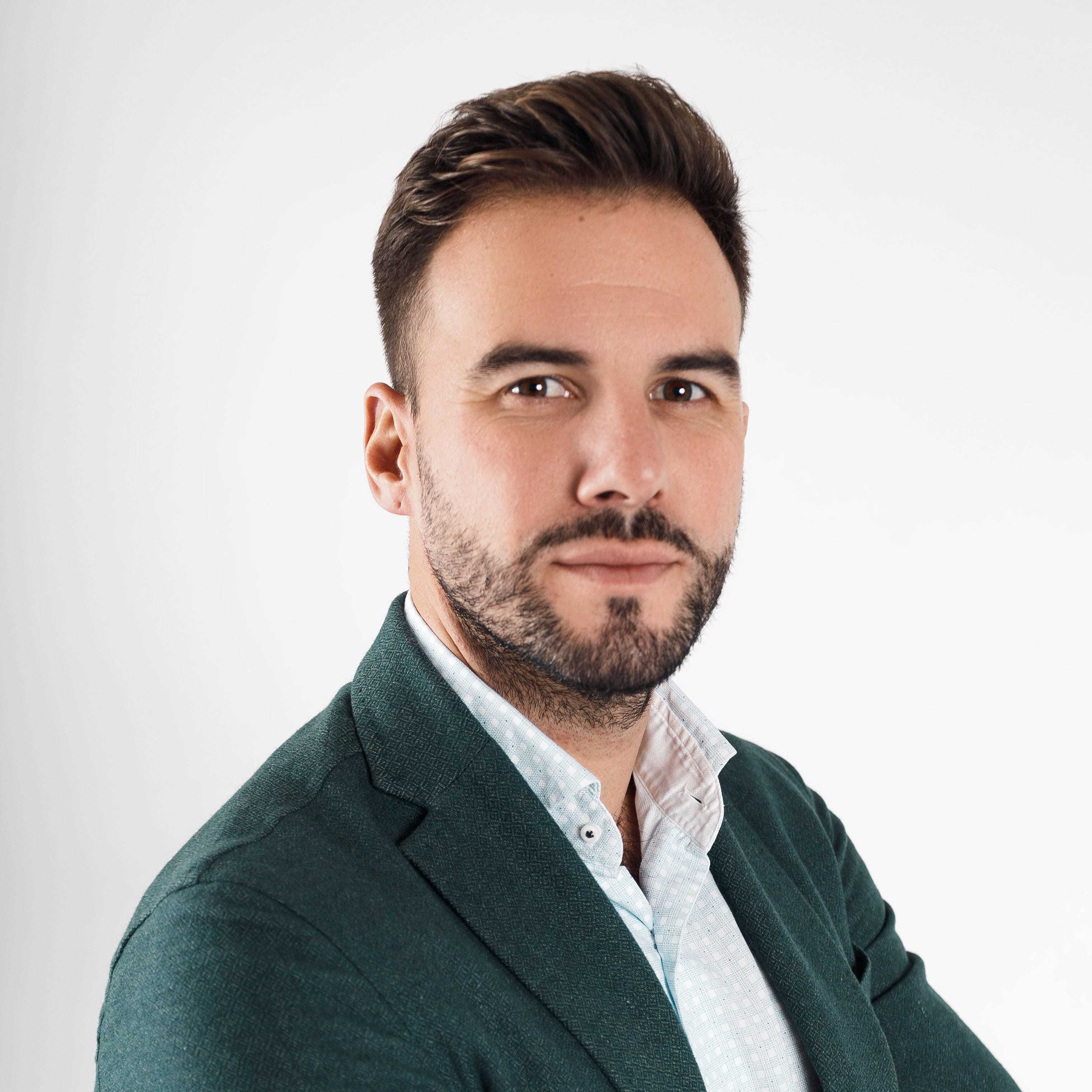 Alexandre Cosmao - Recruiter / Recruitment /  Active Sourcing 