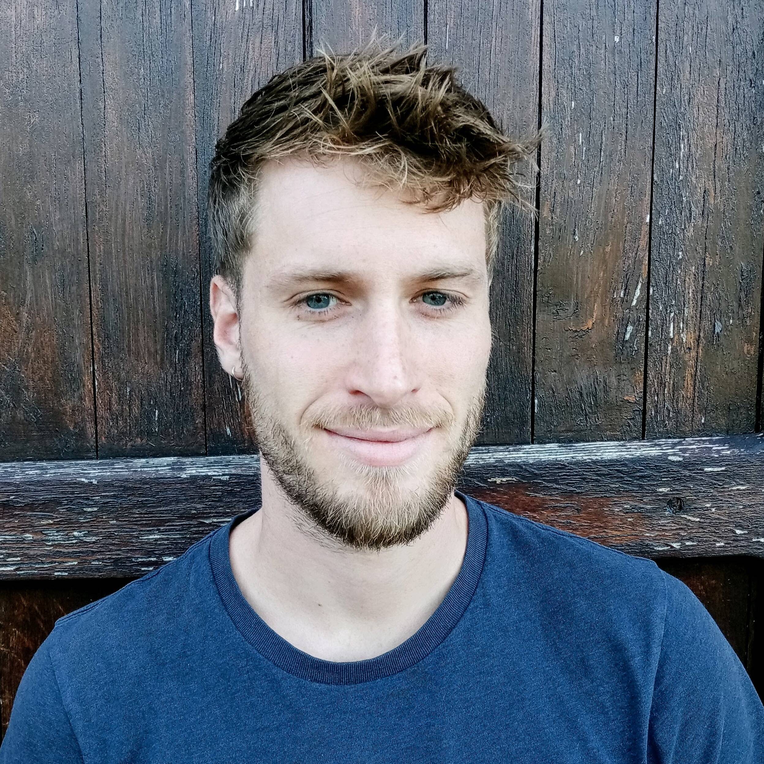 Simon G.